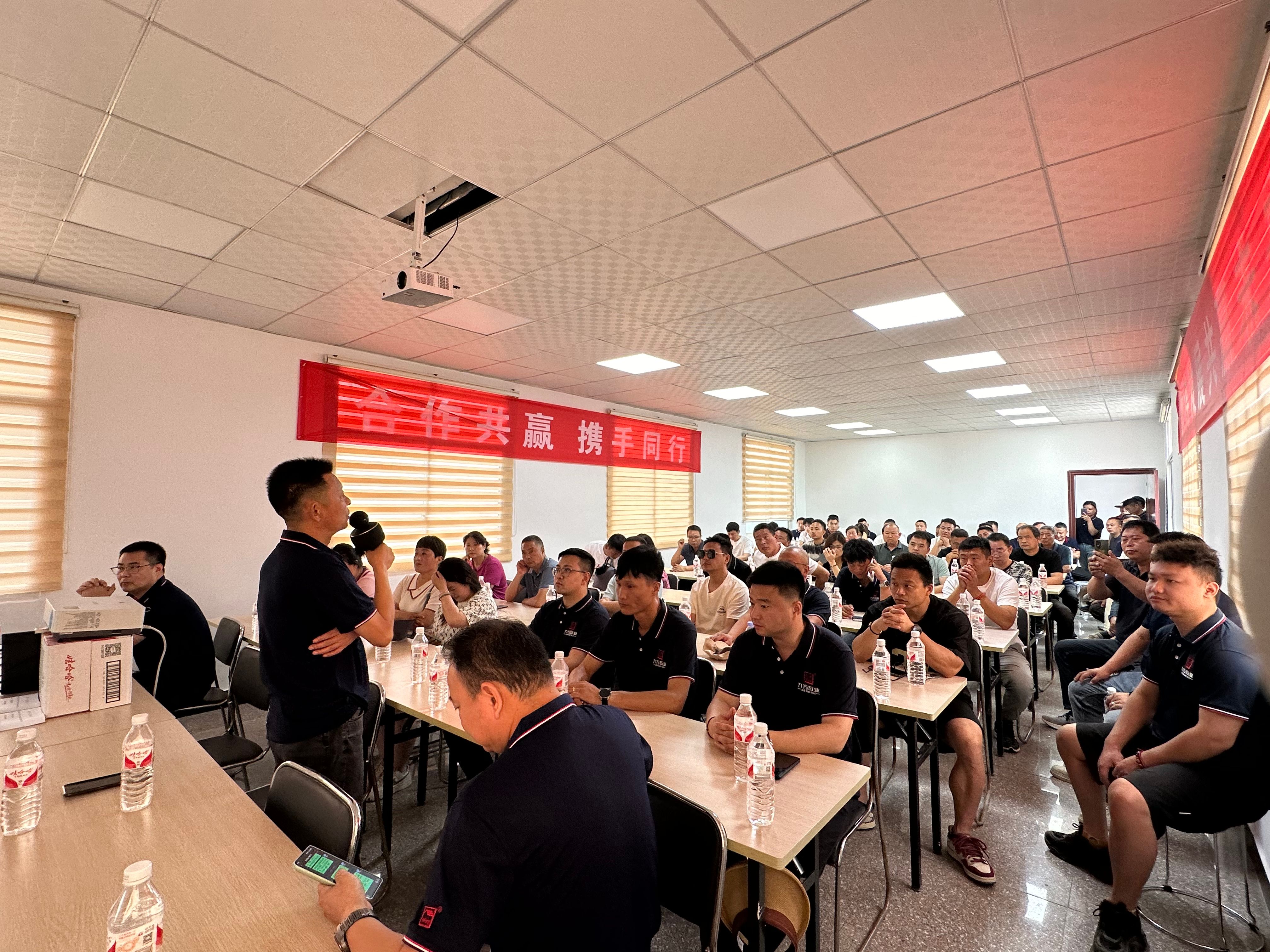 聚势发力 | 湖北AG真人国际圣沣新品发布会圆满收官！